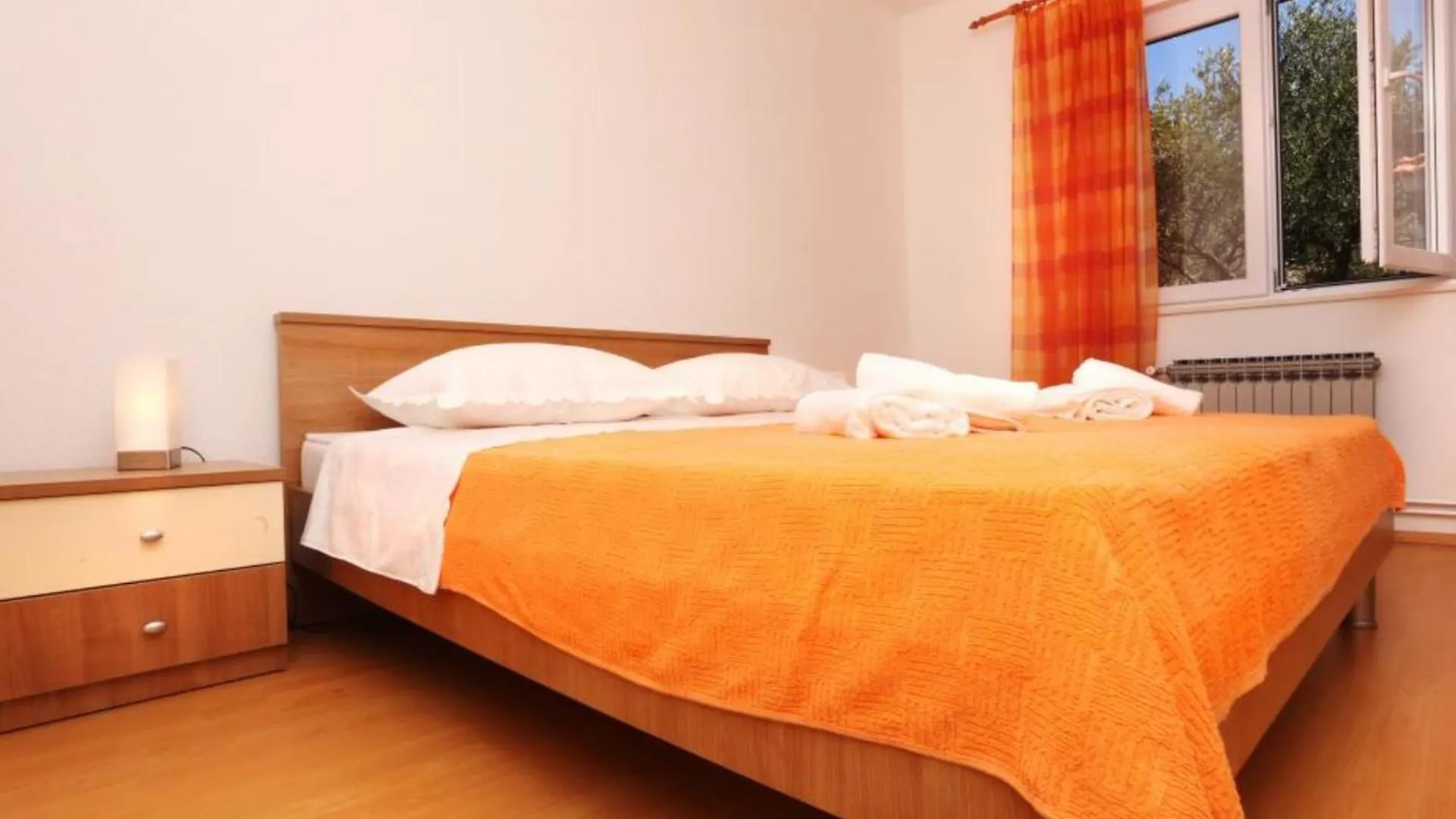 Apartments Antonio - Trogir 0*,